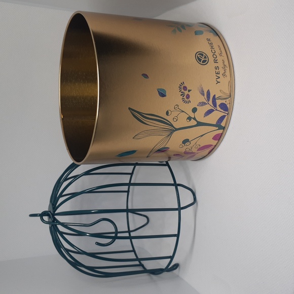 Yves Rocher accessories - Picture 2 of 2